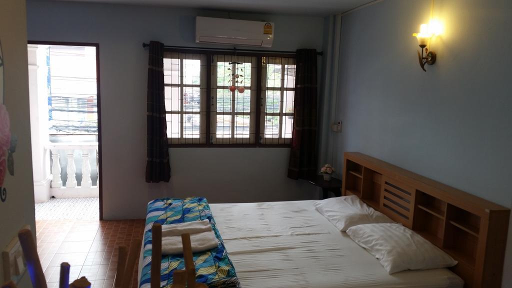 Phuket Blue Hostel Room photo